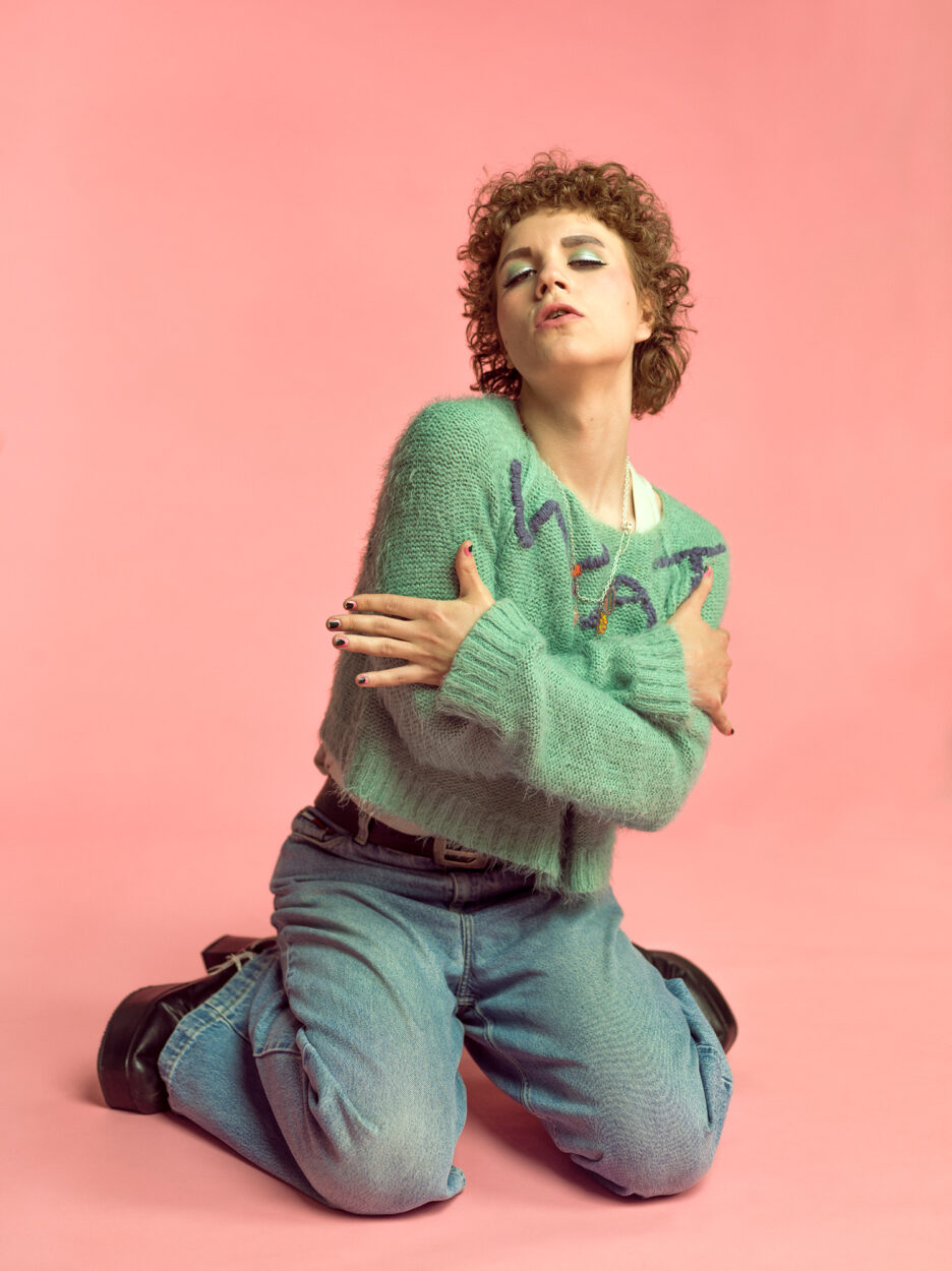 Knife Girl releases debut album Uniform Soliti